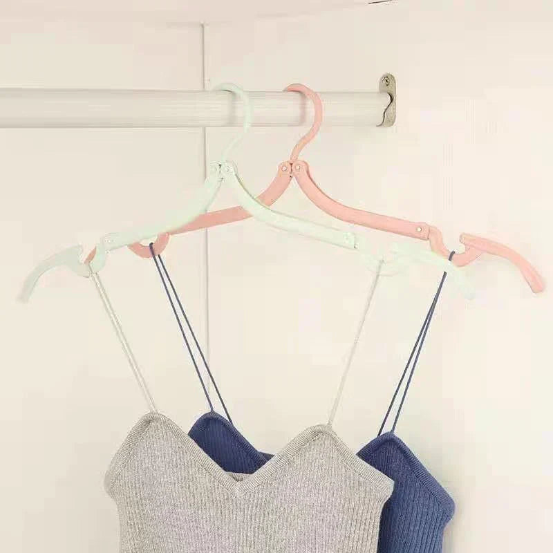💥⏳$9.99 ⏳- retractable portable travel hangers