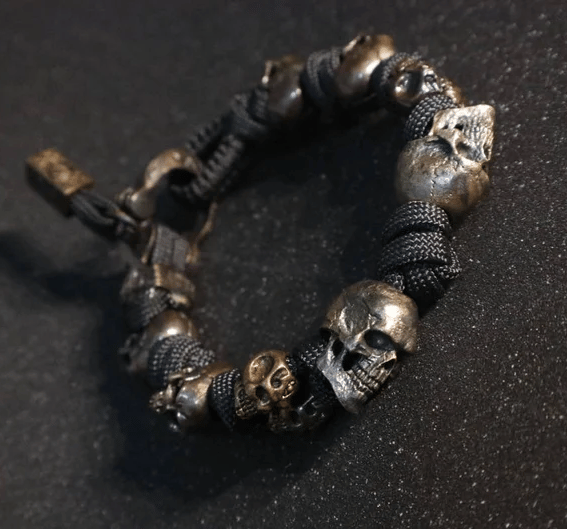💥49% OFF🏴☠💀The Skull Army Paracord Bracelet📿