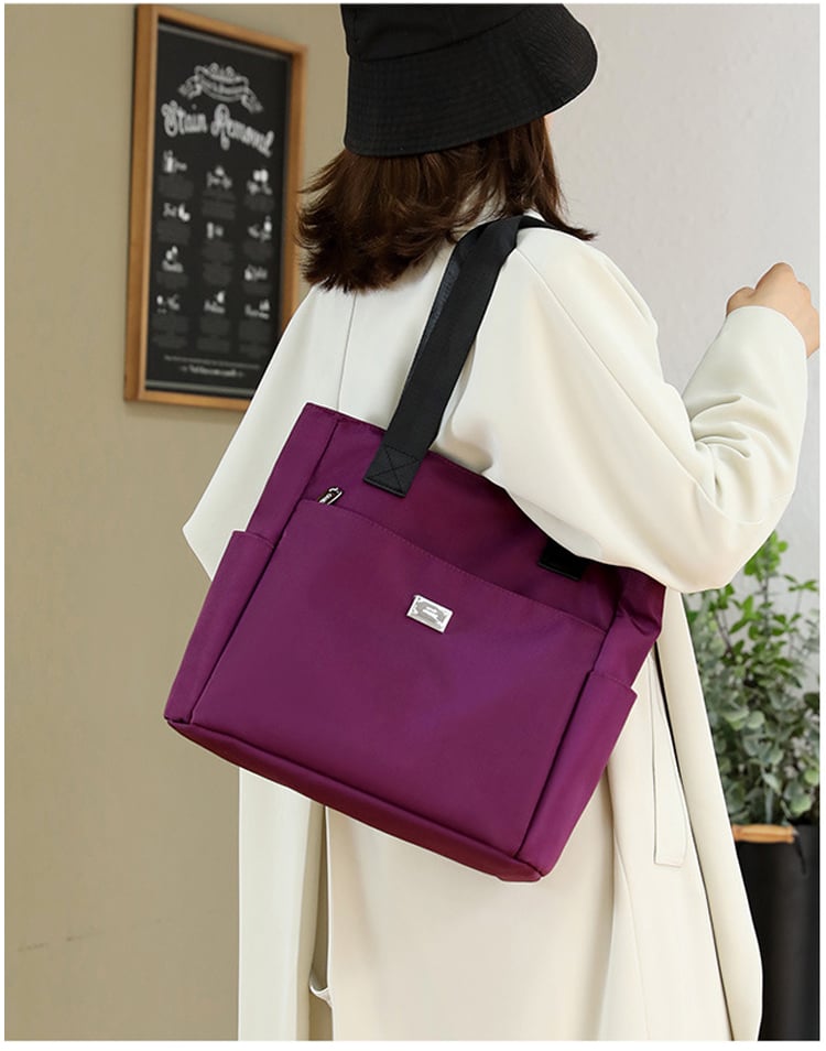 🔥2025 Large Capacity Waterproof Multi Pocket Nylon Shoulder Bag👜