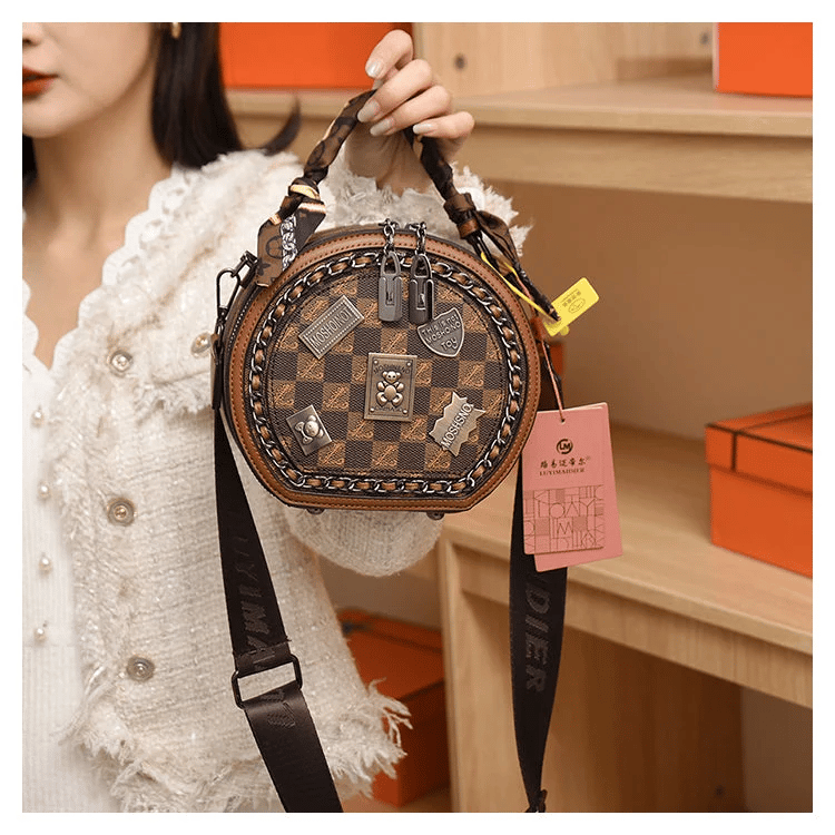 đ„Last Day Promotion 70% OFF - Fashion Retro Bear Badge Print Leather Purse Handbags(Double Zipper)