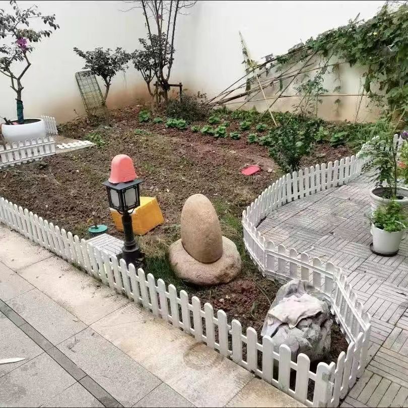 Plastic Garden Fence