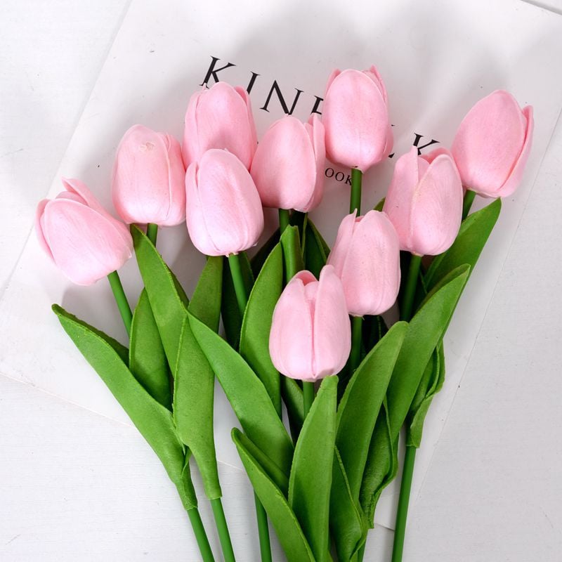 UV Resistant Lifelike Artificial Tulips Flowers