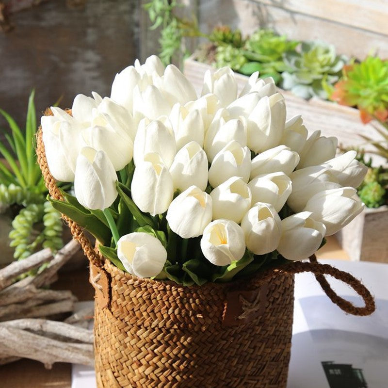 UV Resistant Lifelike Artificial Tulips Flowers