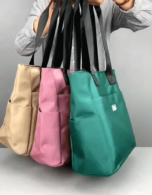 🔥2025 Large Capacity Waterproof Multi Pocket Nylon Shoulder Bag👜