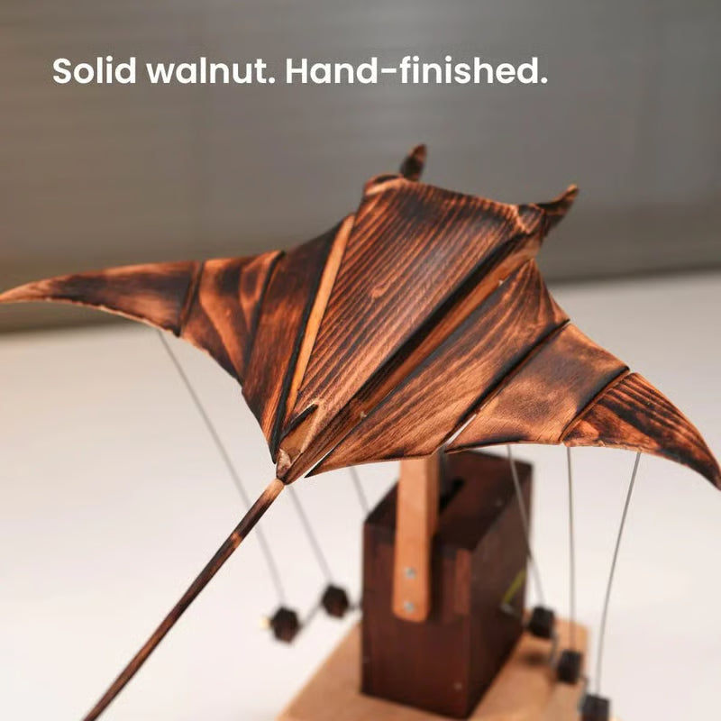 🔥Handcrafted Walnut Manta Ray Automaton – The Ocean’s Silent Glider🎁