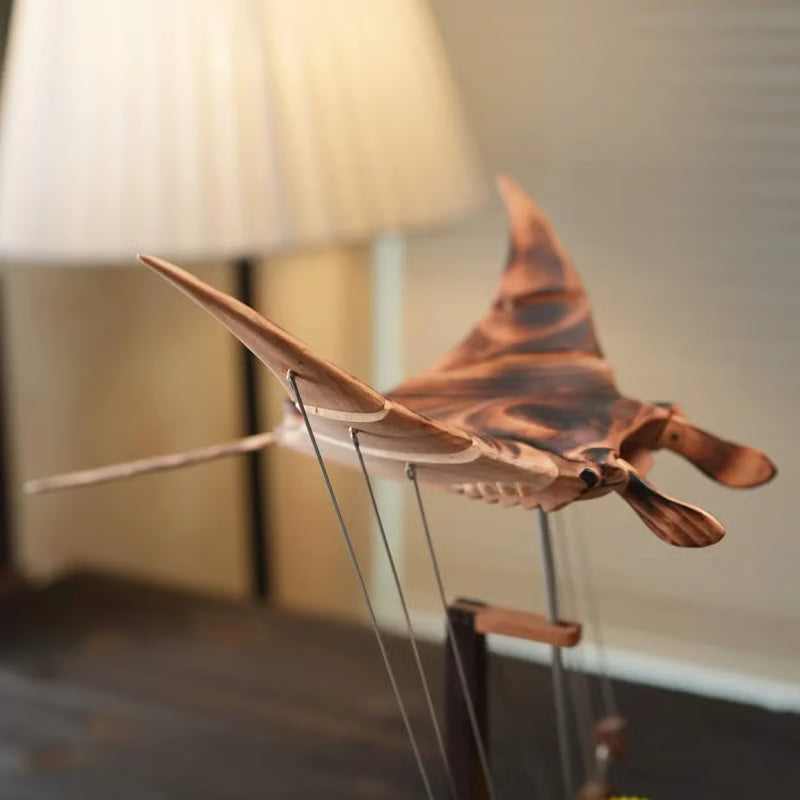 🔥Handcrafted Walnut Manta Ray Automaton – The Ocean’s Silent Glider🎁