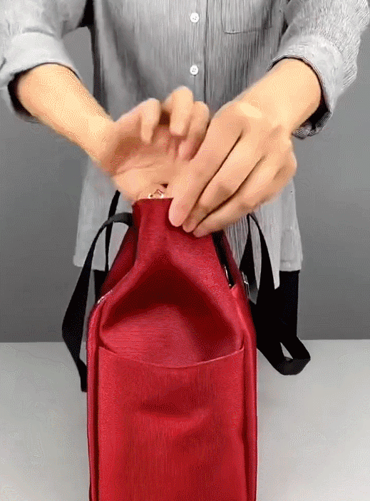 🔥2025 Large Capacity Waterproof Multi Pocket Nylon Shoulder Bag👜